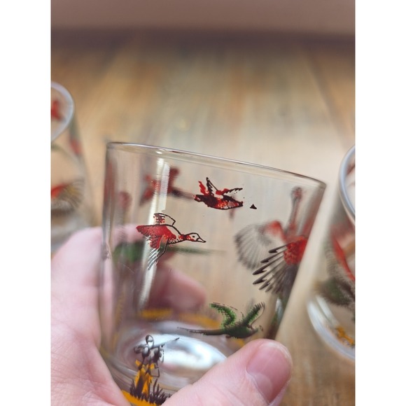 Vintage Pheasant Hunting Shot Glasses Set of 3 Hunter and Dog Bird Scene Clear - Picture 12 of 12